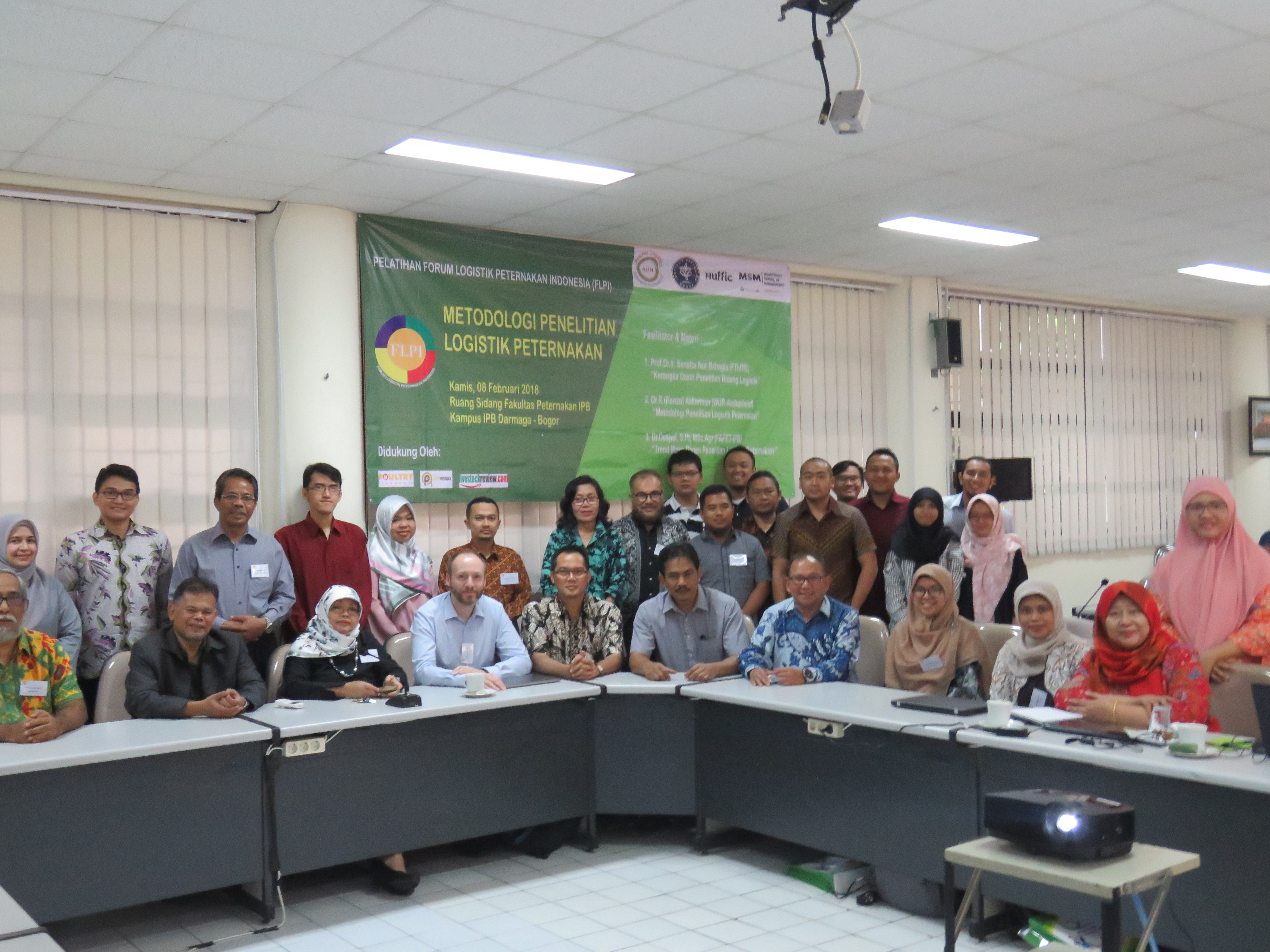 Pelatihan FLPI "Metodologi Penelitian Logistik Peternakan"